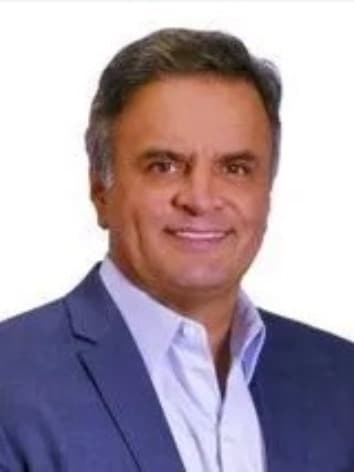 Aécio Neves